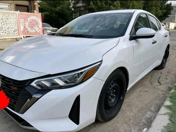 نیسان سێنترا